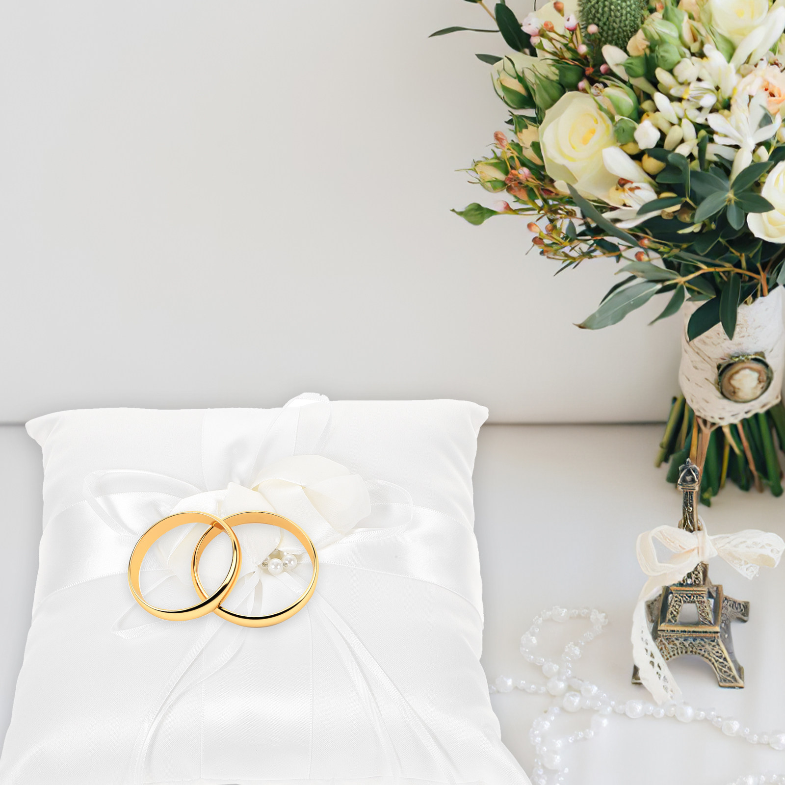 Ring Bearer Pillow - Elegancka biała satynowa poduszka na obrączki