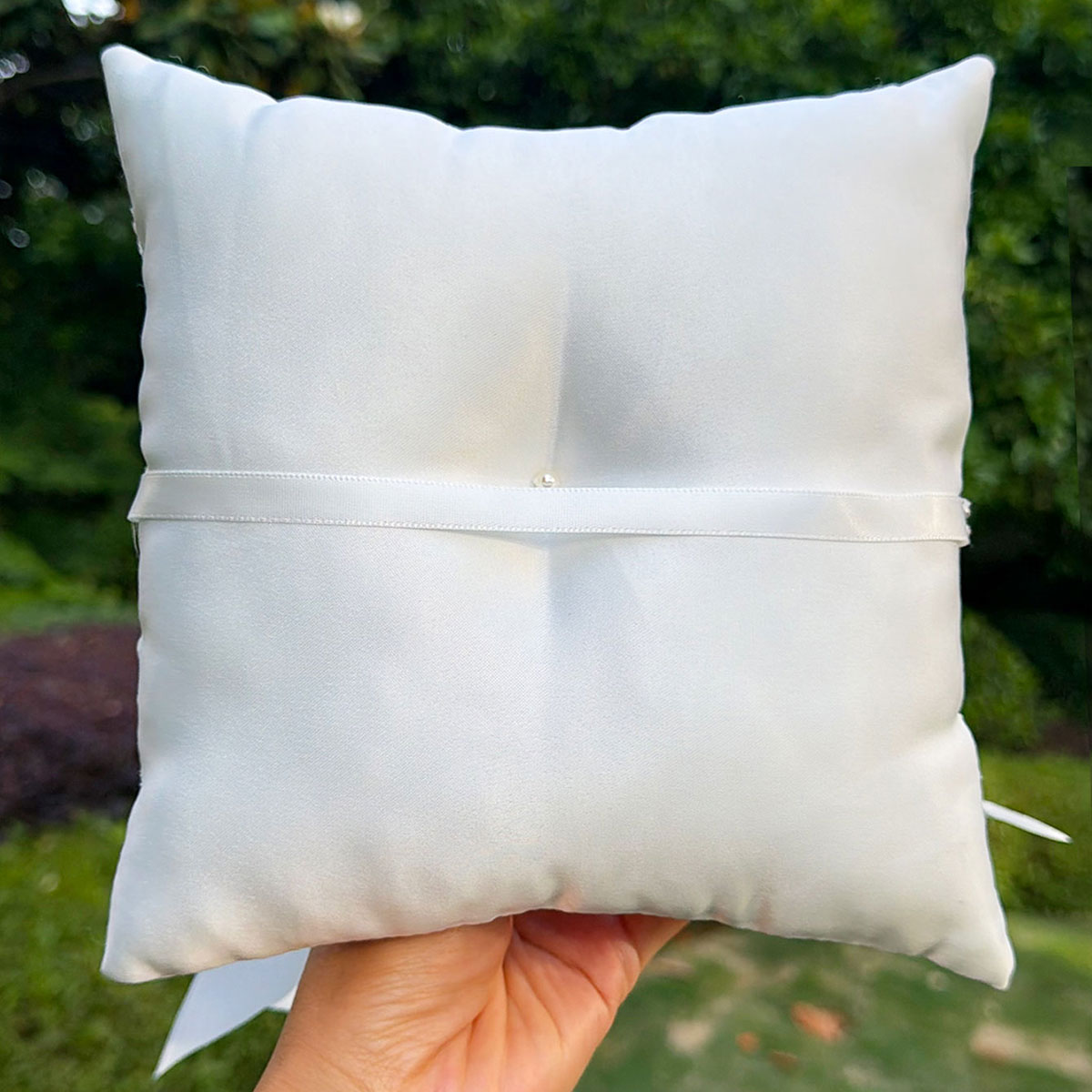 Biała koronkowa poduszka na ob – Ring Bearer Pillow recenzja i cena